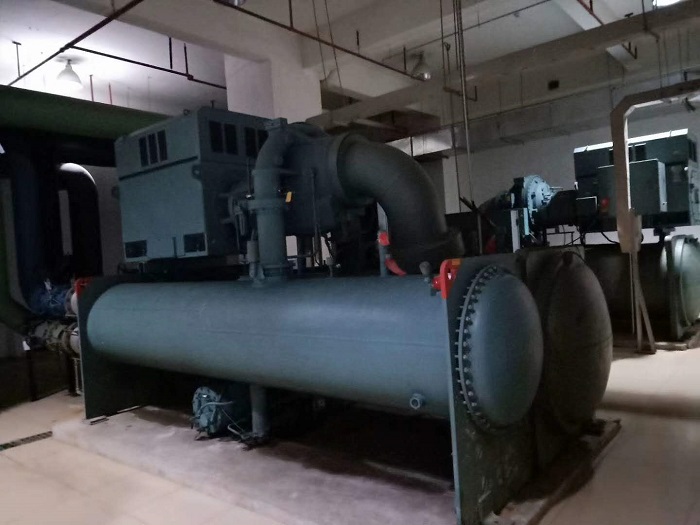 約克YVAS超低溫全變頻風冷冷水熱